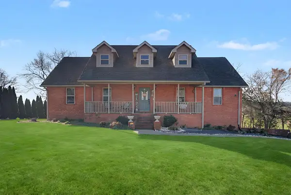 48 Fox Run Ln, Carthage, TN 37030