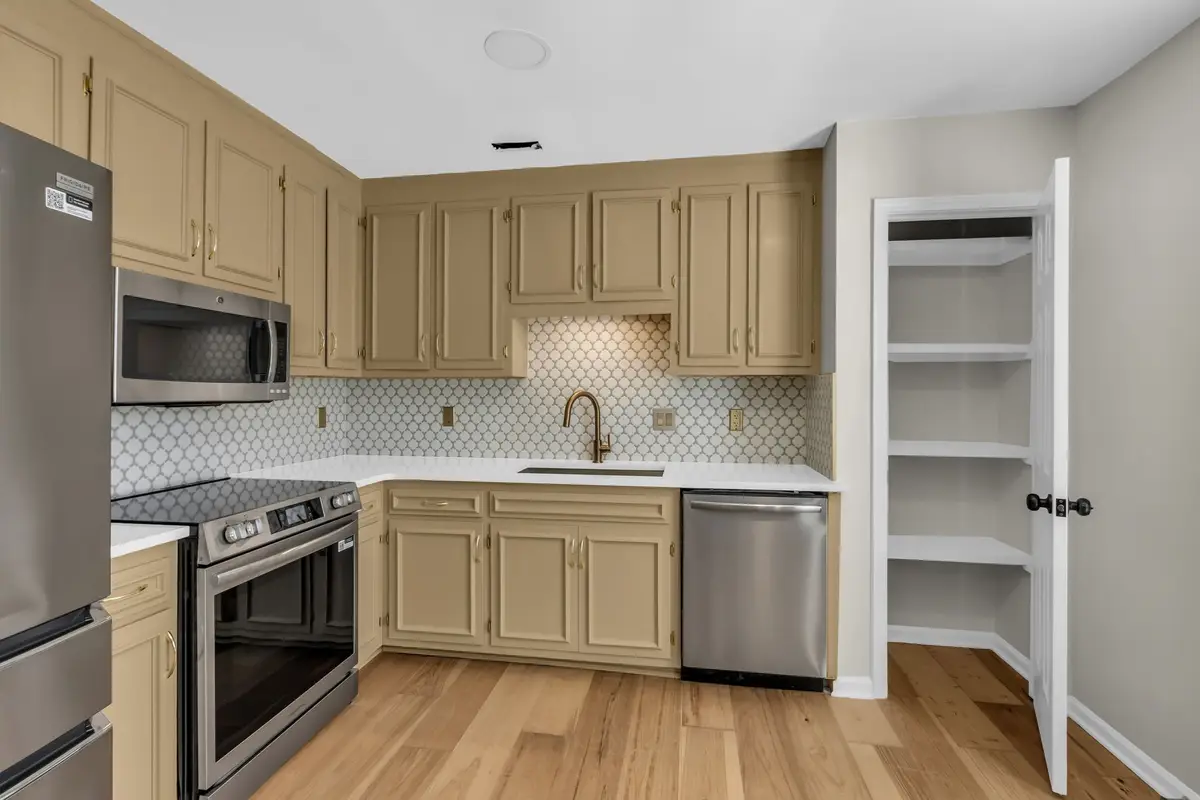 1011 E Northfield Blvd E, Murfreesboro, TN 37130 - #1