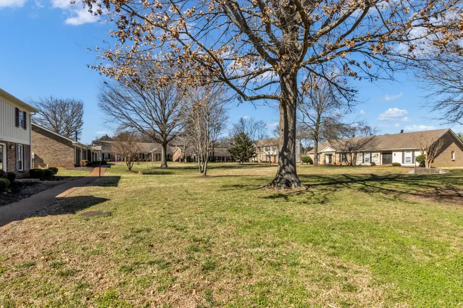 1011 E Northfield Blvd E, Murfreesboro, TN 37130 - #3
