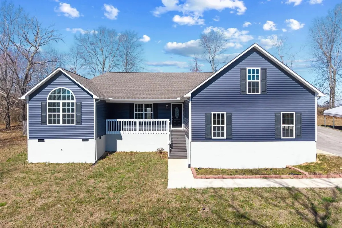 2125 Sayles Ct, Lawrenceburg, TN 38464 - #1