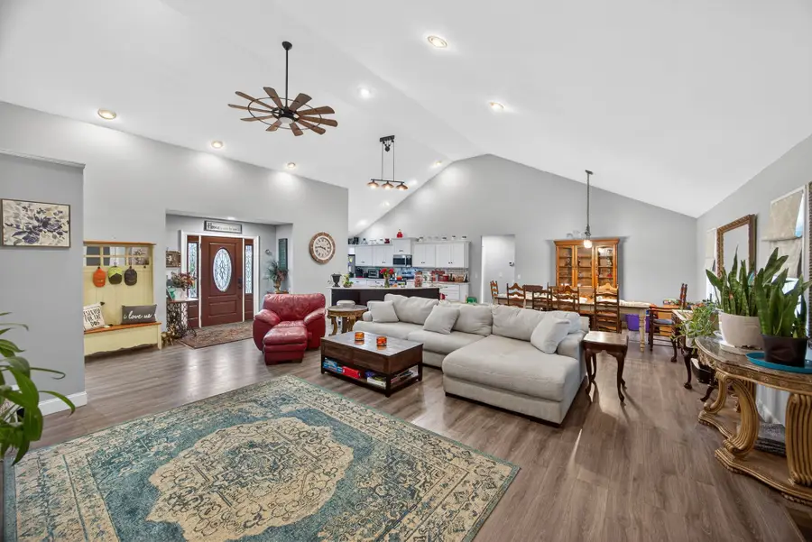 248 Bm Johnson Ln, Gainesboro, TN 38562 - #3