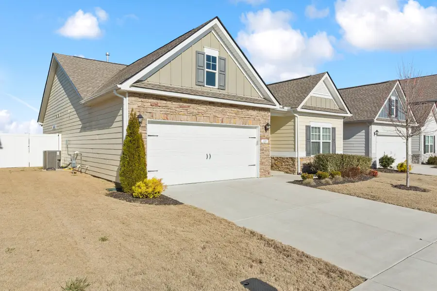 121 Gatwick Dr, Lebanon, TN 37087 - #2