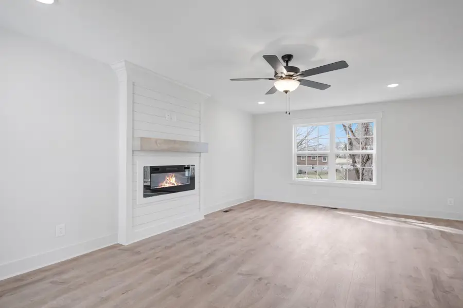 244 Switchgrass Dr, Clarksville, TN 37042 - #3