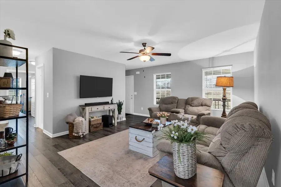 122 Lonnie Smith Rd, Woodbury, TN 37190 - #3