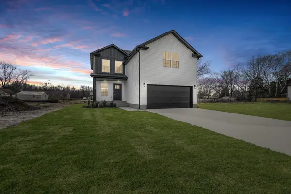 280 Switchgrass Dr, Clarksville, TN 37042