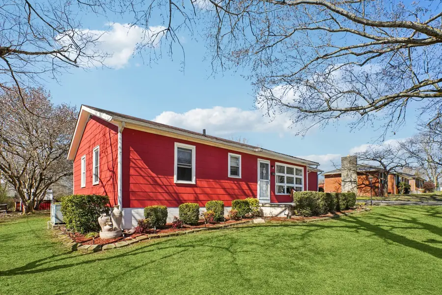 107 Highland Dr, Winchester, TN 37398 - #3