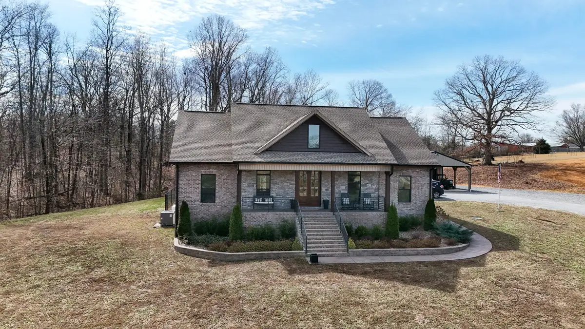 138 Belcher Hollow Rd, Cottontown, TN 37048 - #1