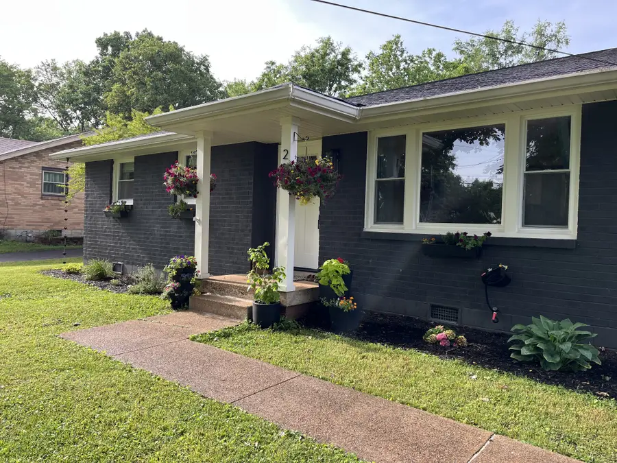 206 Morris St, Hendersonville, TN 37075 - #2
