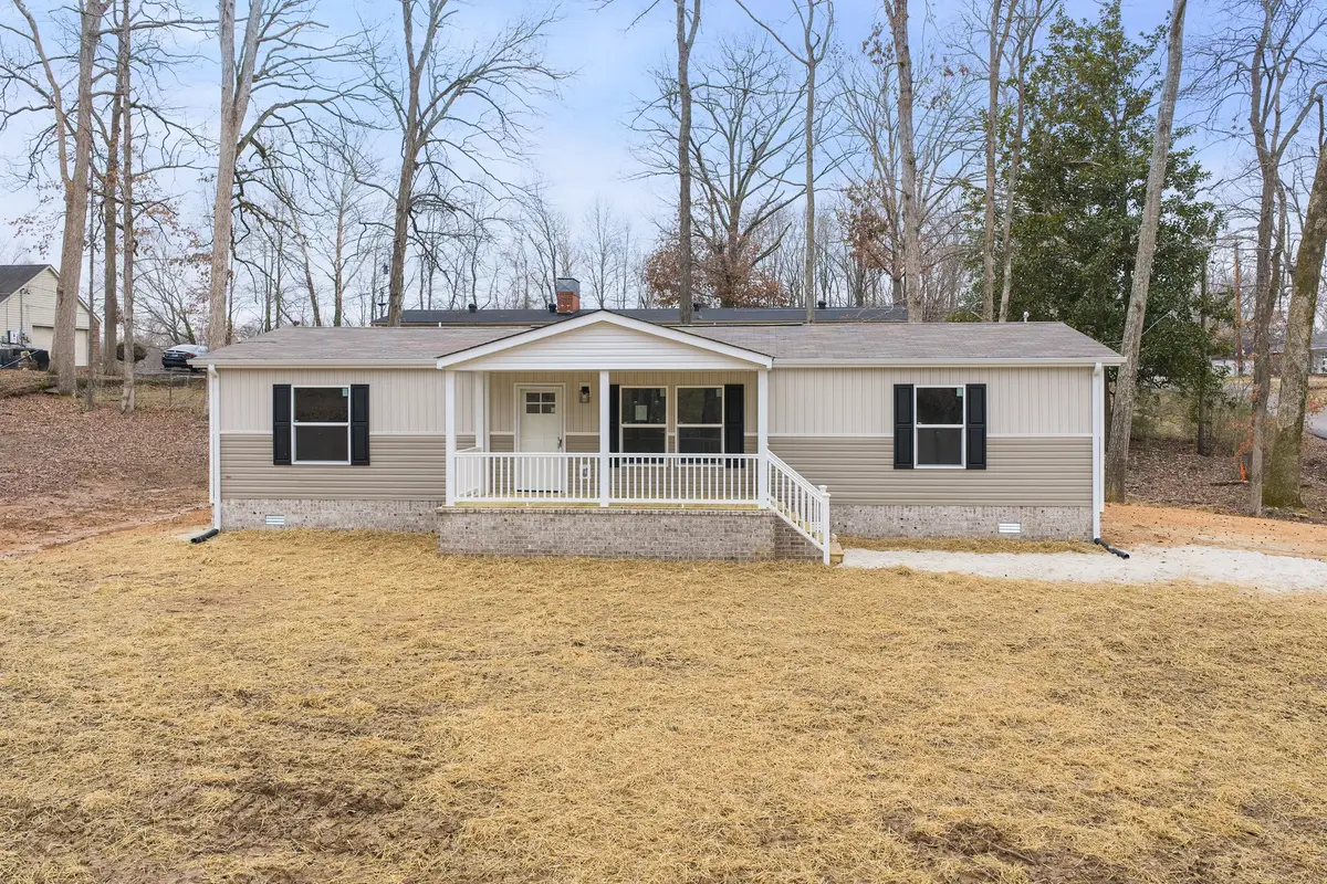 440 Northwood St, Parsons, TN 38363 - #1