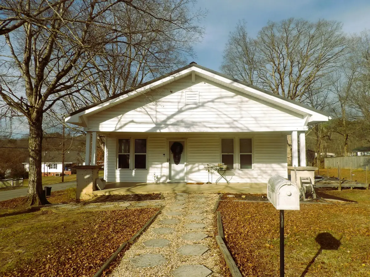 428 Alabama Avenue, Etowah, TN 37331 - #1