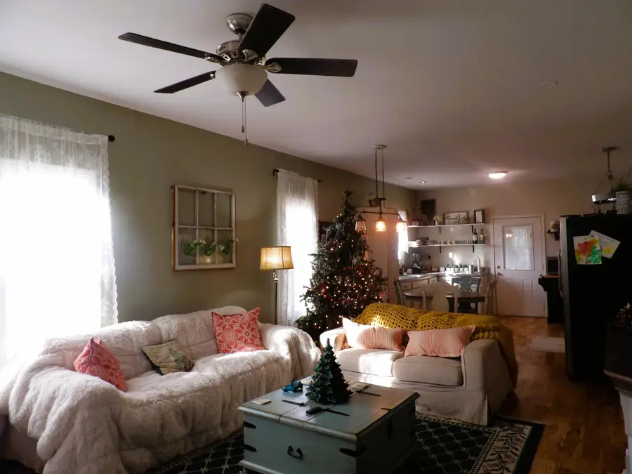 428 Alabama Avenue, Etowah, TN 37331 - #3