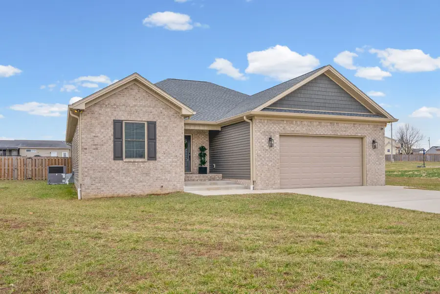 623 North Ridge Dr, Hopkinsville, KY 42240 - #2