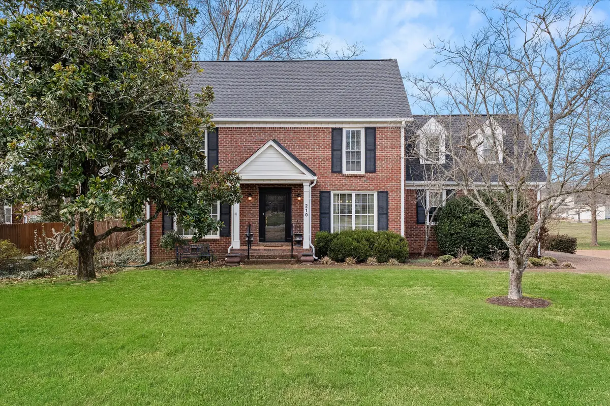 210 Cotton Ln, Franklin, TN 37069 - #1
