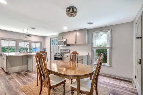 409 S 11th St, Clarksville, TN 37040