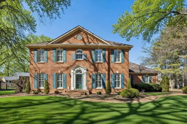 2128 Shannon Dr, Murfreesboro, TN 37129