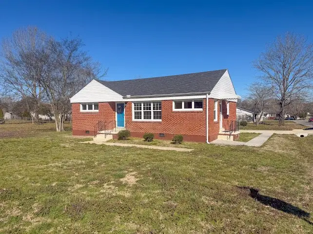 804 Morgan St, Pulaski, TN 38478 - #1