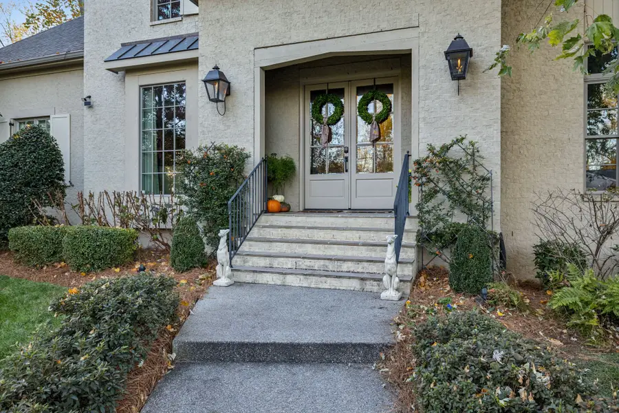 4013 Vailwood Dr, Nashville, TN 37215 - #3