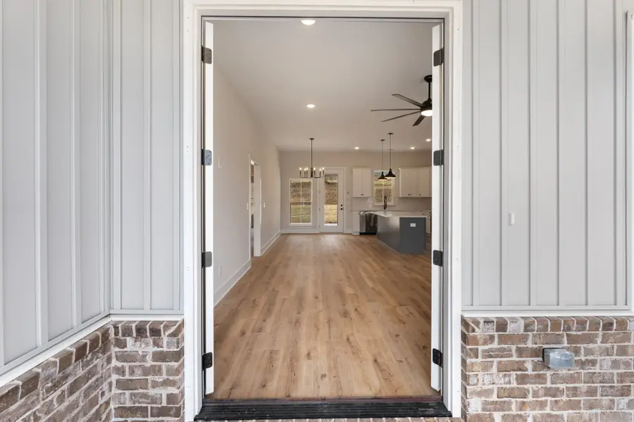 314 Woodland Creek Dr, McMinnville, TN 37110 - #3