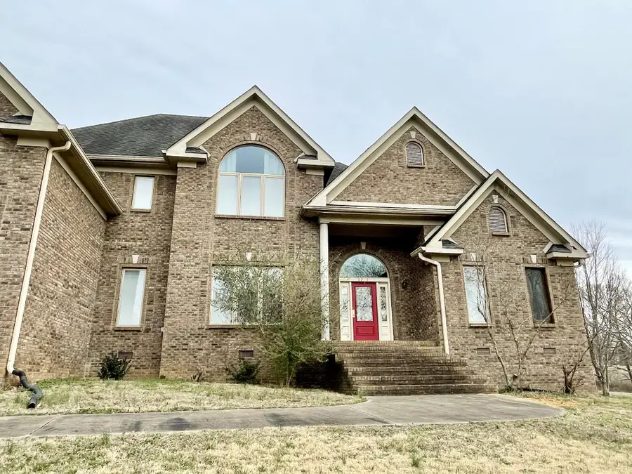 3711 John Taylor Rd, Woodlawn, TN 37191 - #3