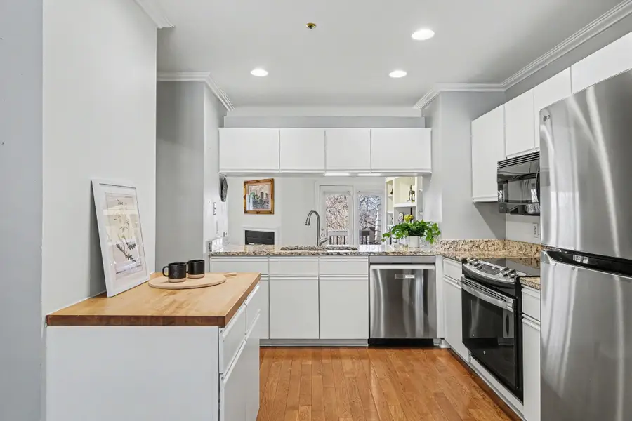 2207 Westview Dr, Nashville, TN 37212 - #3