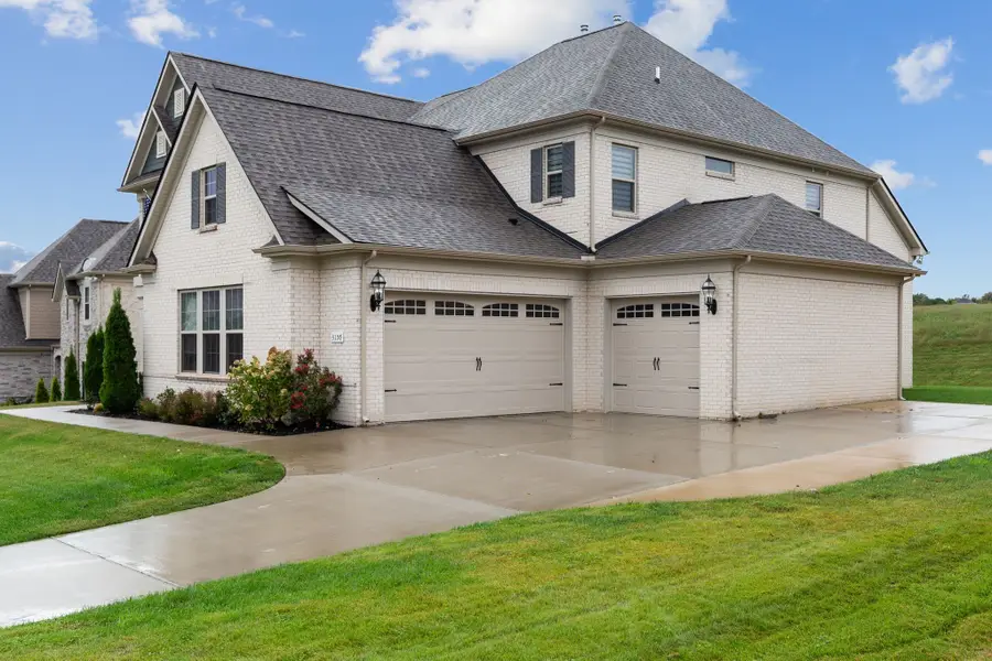 3157 Chase Point Dr, Franklin, TN 37067 - #3