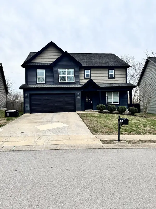 1165 Belvoir Ln, Clarksville, TN 37040