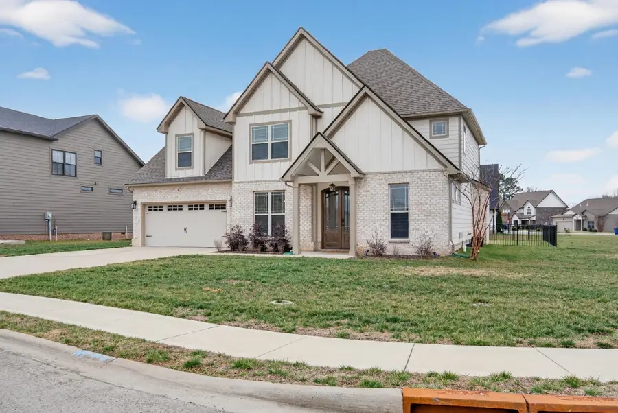 300 Lowline Dr, Clarksville, TN 37043 - #3