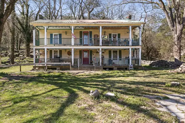 2203 Stones River Rd, Woodbury, TN 37190