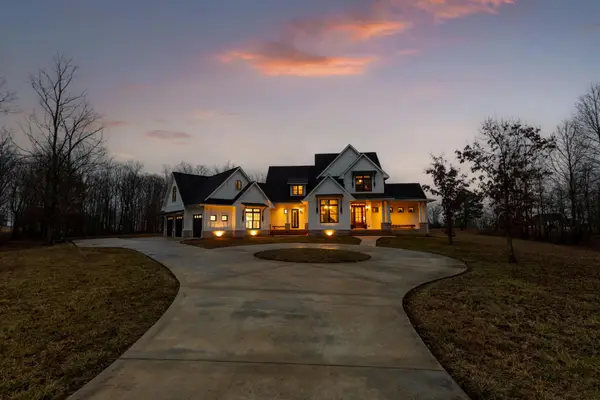2070 River Bluffs Drive, Jasper, TN 37347