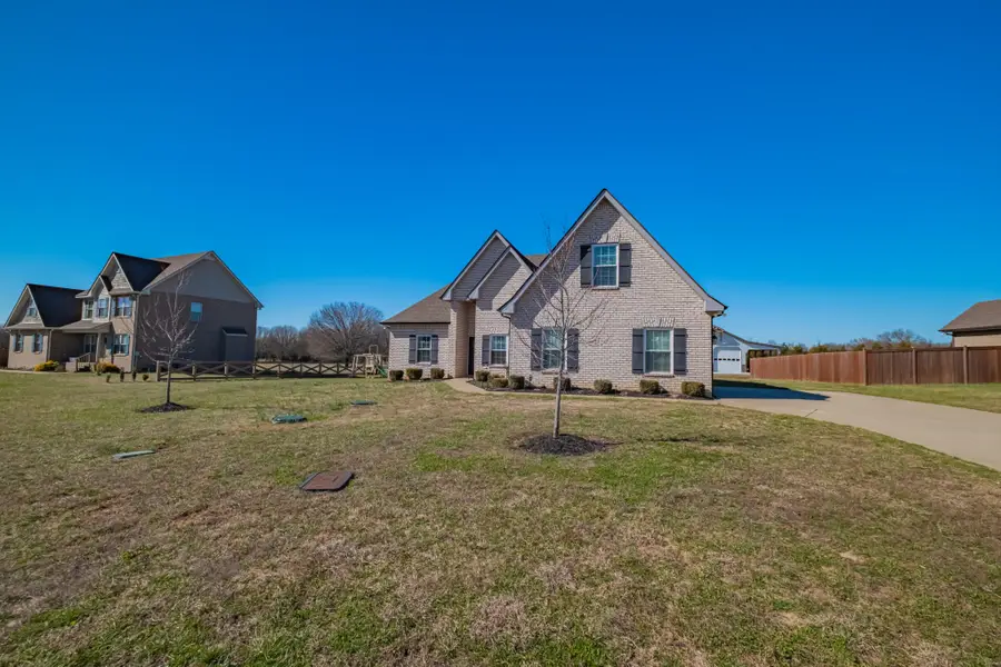 7909 Alameda Dr, Murfreesboro, TN 37127 - #2