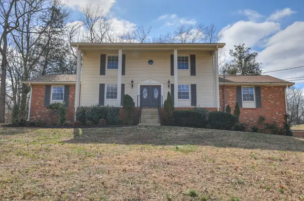 234 Bluegrass Cir, Lebanon, TN 37090