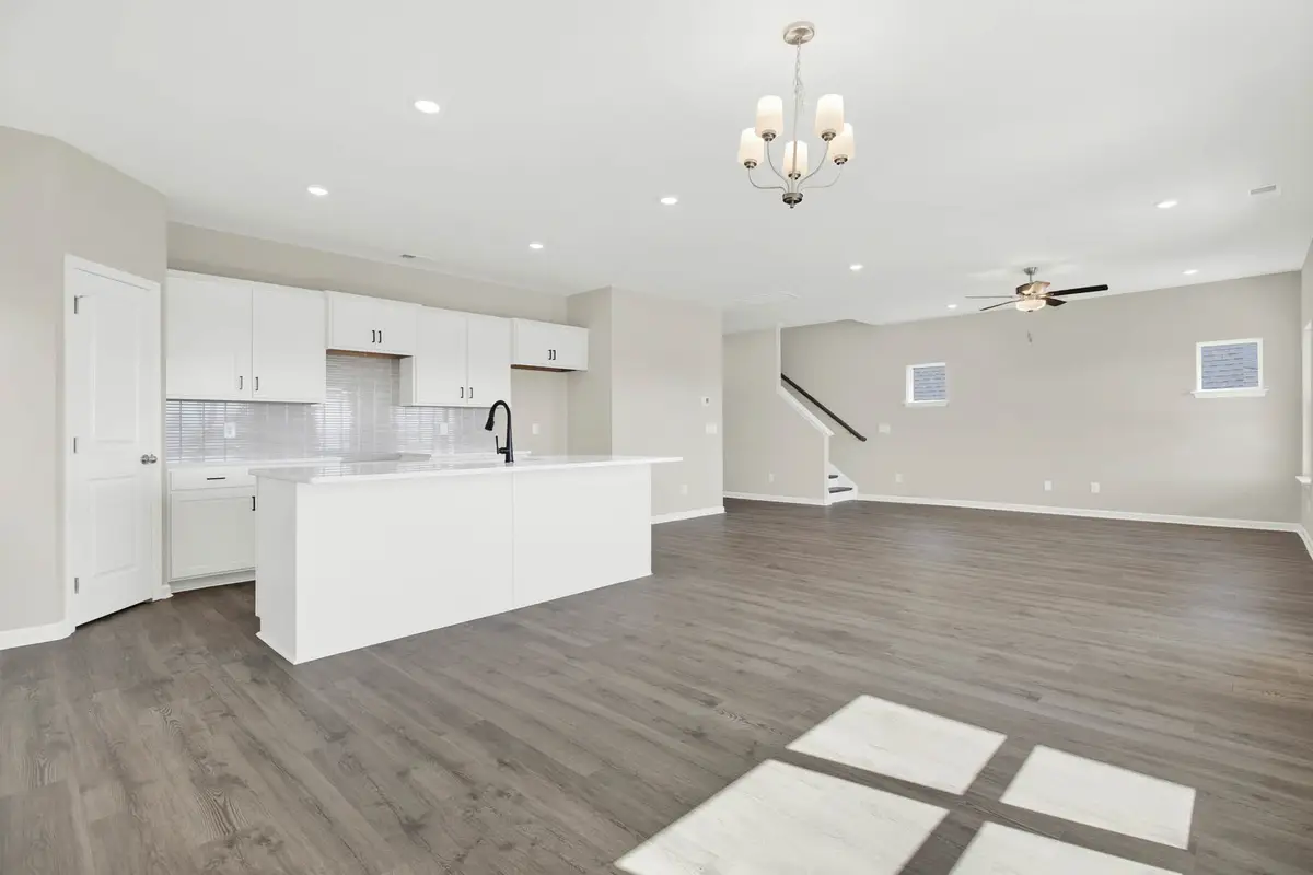 6141 Saxlingham Pl, Smyrna, TN 37167 - #1