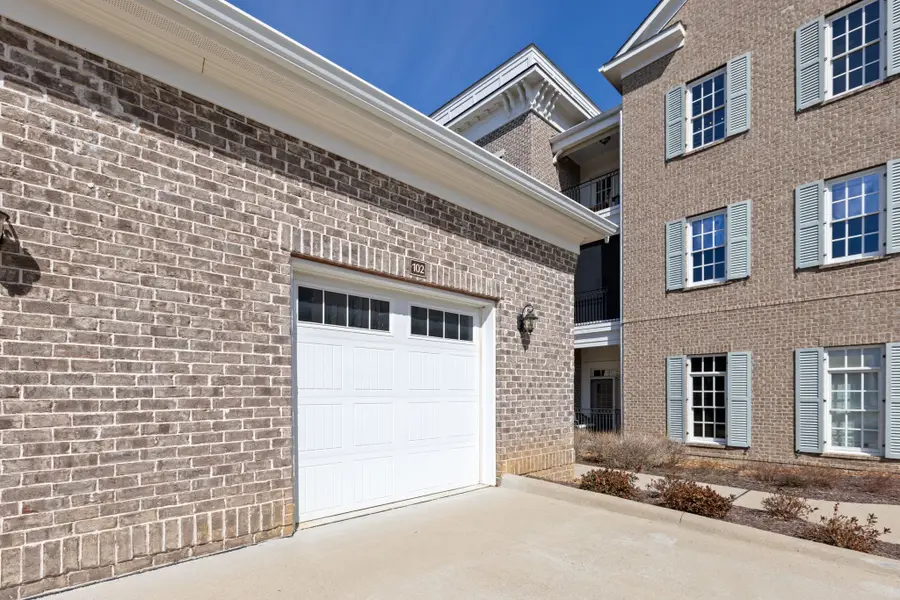 6030 Keats St #102, Franklin, TN 37064 - #2