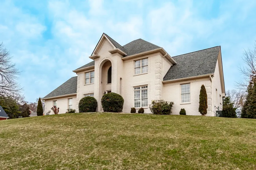 100 Loch Leven Way, Hendersonville, TN 37075 - #2