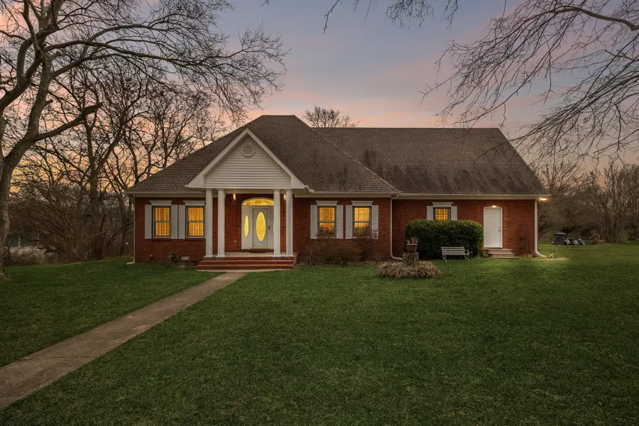 1019 Hilton Ln, Castalian Springs, TN 37031 - #2