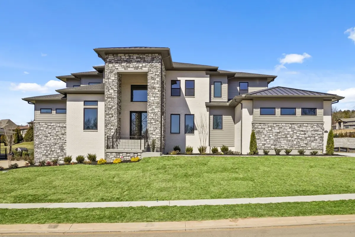 6029 Lookaway Cir, Franklin, TN 37067 - #1