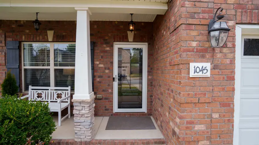 1045 E Sagewood Dr, Gallatin, TN 37066 - #3