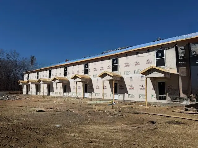 420 New Rock Creek Rd, Tullahoma, TN 37388 - #1