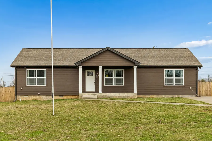 106 Norris Dr, Clarksville, TN 37042 - #3