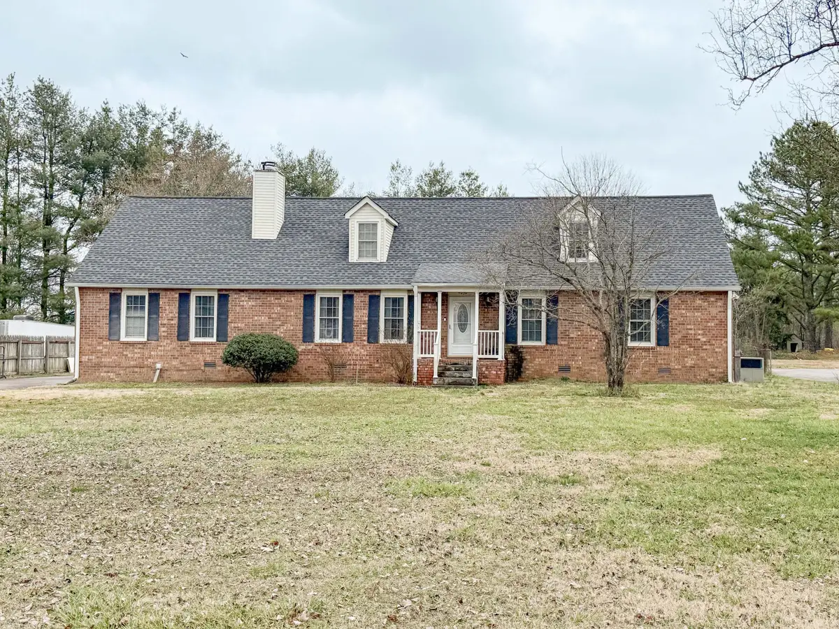 4030 Sulphur Springs Rd, Murfreesboro, TN 37129 - #1
