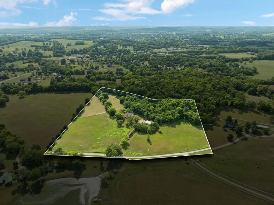 4235 Little Pond Ln, Thompsons Station, TN 37179 - #3