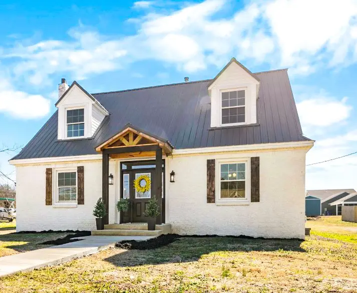 228 E Maple St, Dresden, TN 38225 - #1