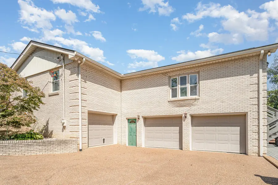 240 Green Harbor Rd, Old Hickory, TN 37138 - #2