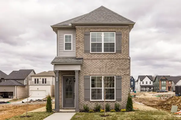 162 Oasis Dr, La Vergne, TN 37086