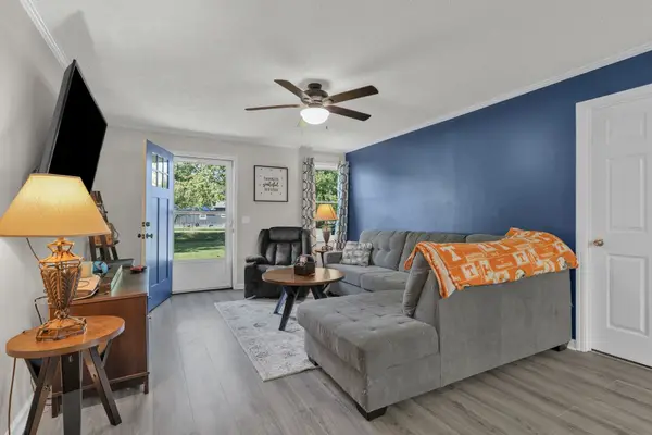 1012 Gifford Ln, Bethpage, TN 37022