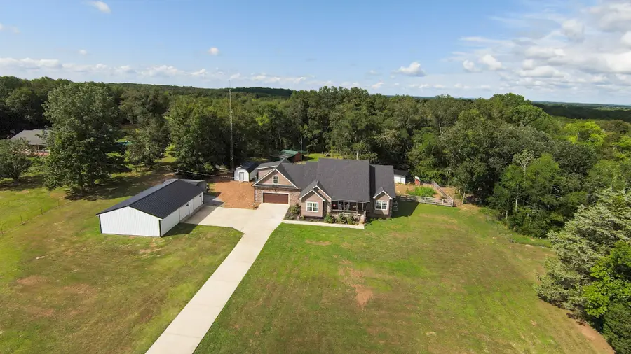 1578 S Berlin Rd, Lewisburg, TN 37091 - #2