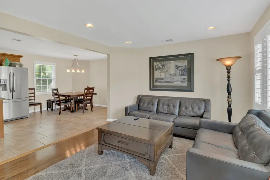 102 Woodyside Dr, Hendersonville, TN 37075 - #3