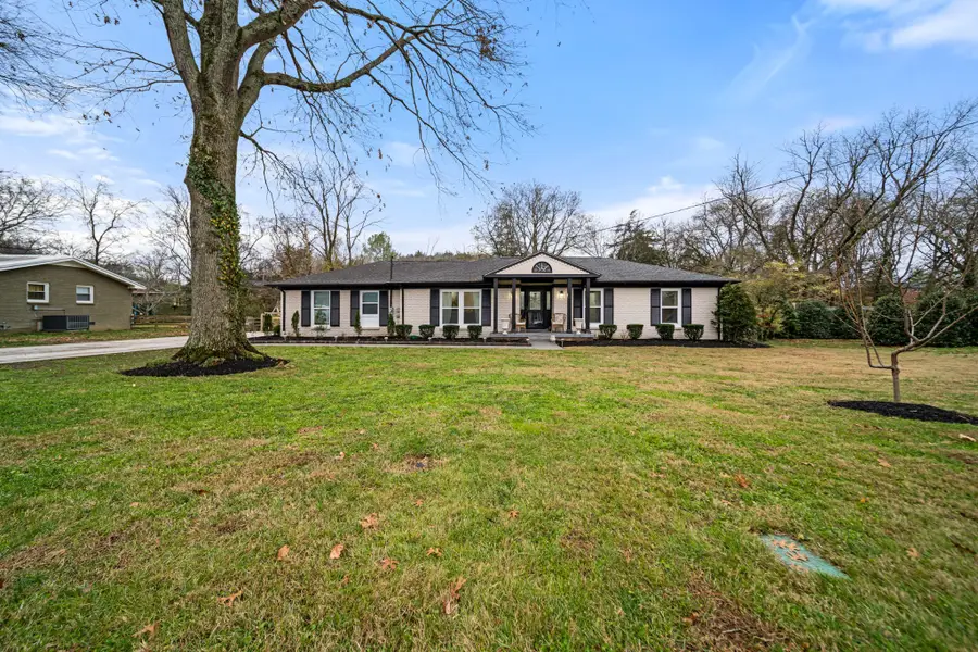 1013 Chapel Ct, Franklin, TN 37069 - #2