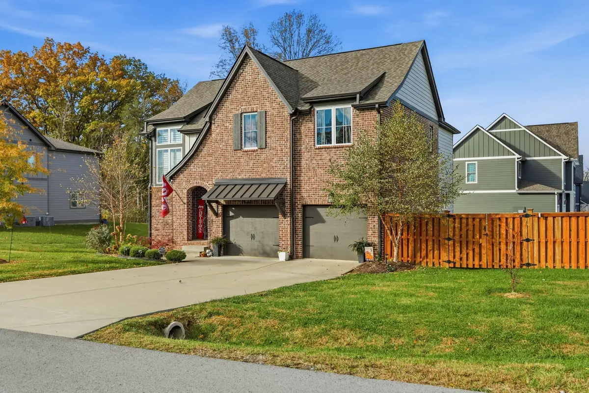 2136 Neill Ln, Cross Plains, TN 37049 - #1