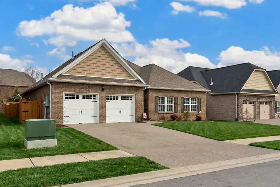 1326 Whispering Oaks Dr, Lebanon, TN 37090 - #2